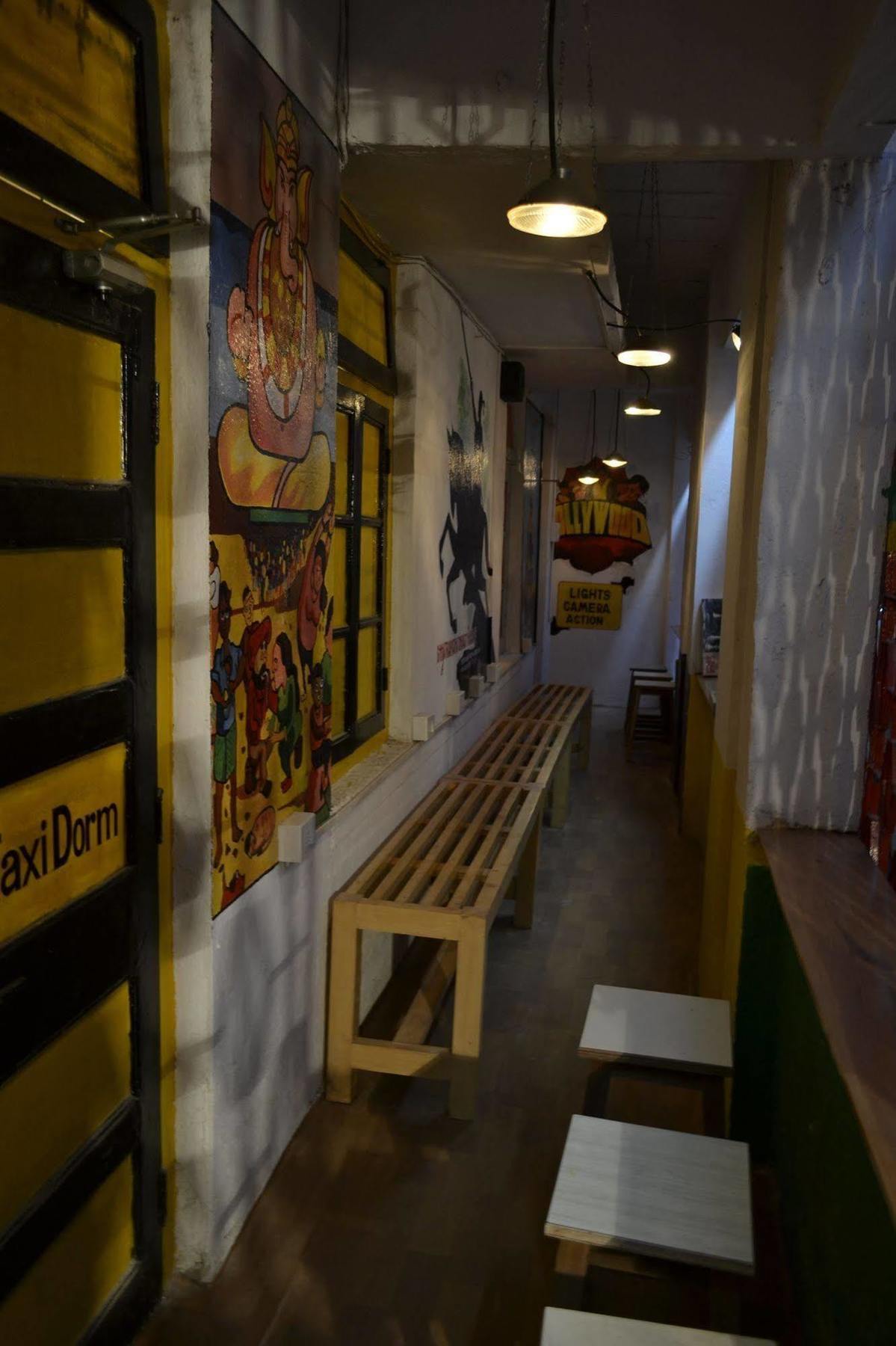 Bombay Backpackers Hostel Exterior photo
